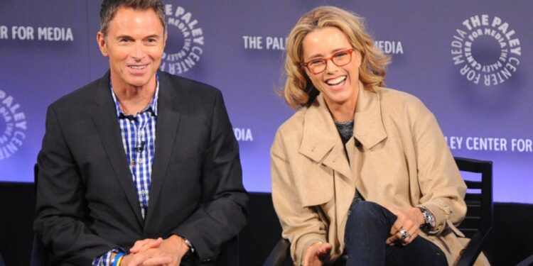 Tea Leoni and Tim Daly