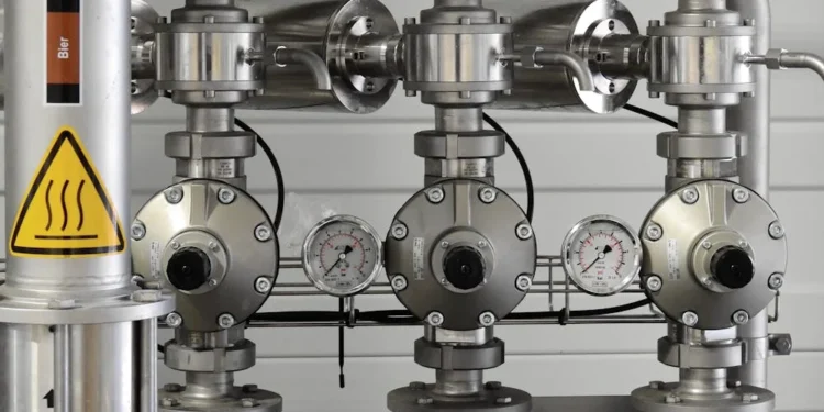 Common Plumbing Issues and Why Licensed Plumber is Your Best Bet