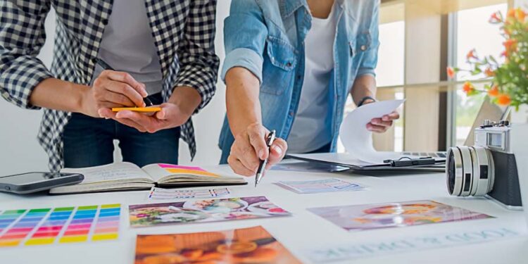 Different Roles in Product and Service Marketing