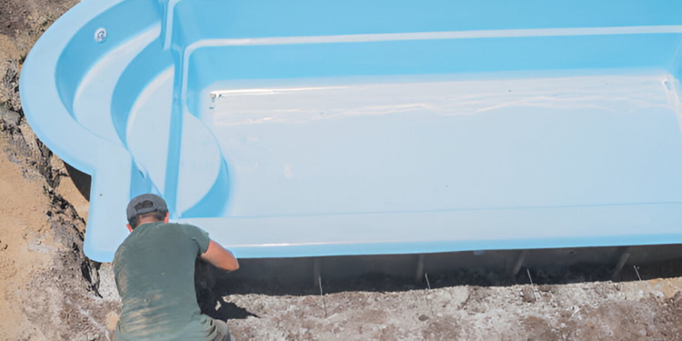 How to Install A Fibreglass Swimming Pool?