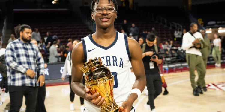 Bryce James’ Height Steals the Spotlight – 6'8 at Just 16 Years Old!