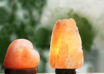The Aesthetic & Wellness Benefits of Himalayan Pink Salt Lamp For Home & Office