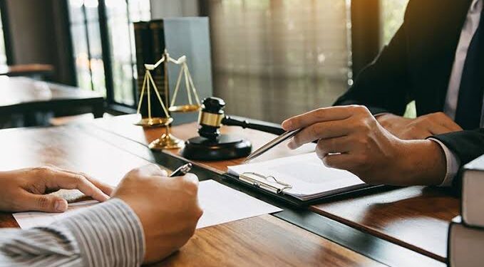 Understanding Commercial Litigation: A Comprehensive Overview