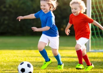 Introducing Your Toddler to Football: Tips for Parents Starting Early