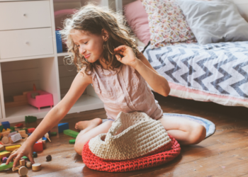 The Best Ways to Teach Kids to Clean Up After Themselves
