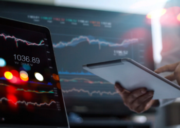 Mastering Online Trading: Essential Features Every Trader Needs