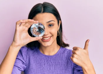 What Are the Pros and Cons of Buying a Larger Diamond?