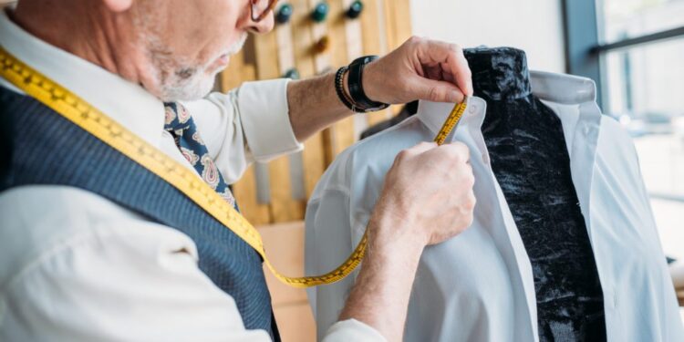 How to Measure Yourself for the Right Tracksuit Size