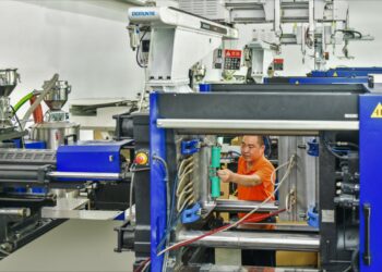 5 Key Injection Molding Techniques Used in Automotive Manufacturing