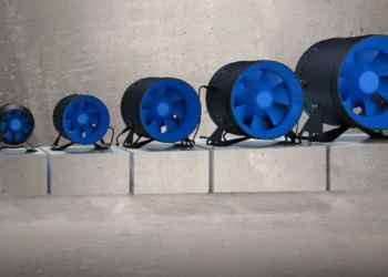 Advantages of duct fans with a built-in speed controller for office buildings