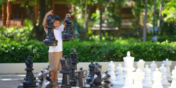 Checkmate in the Garden: The Rise of Oversized Chess