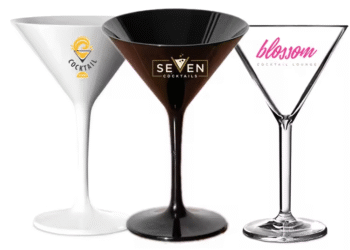 The Benefits of Buying Glass Martini Glasses Wholesale for Events