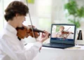 Violinists