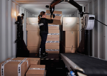 How to Make Loading and Unloading Heavy Loads Easier