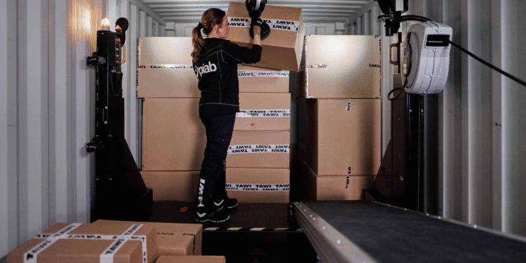 How to Make Loading and Unloading Heavy Loads Easier