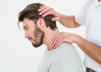 When to See a Physical Therapist for Neck Pain
