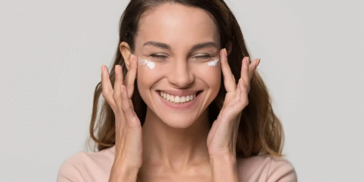 Top Skin Products for Oily Skin: Achieve a Clear and Shine-Free Complexion