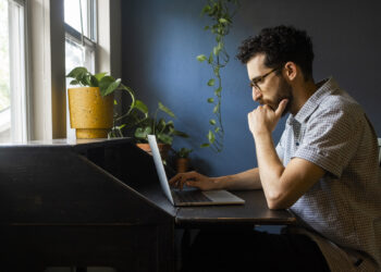 How Enterprise SEO Specialists Improve ROI for Large Businesses