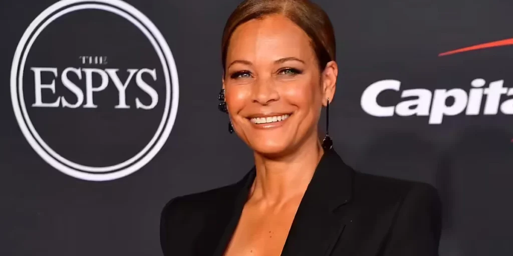 Sonya Curry Career in Education